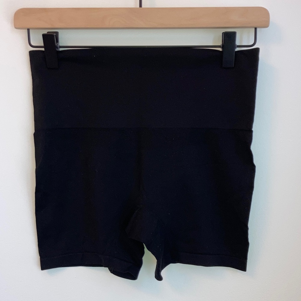 #45. 🆕 NWOT - Jockey Black Women's Shapewear Shorts